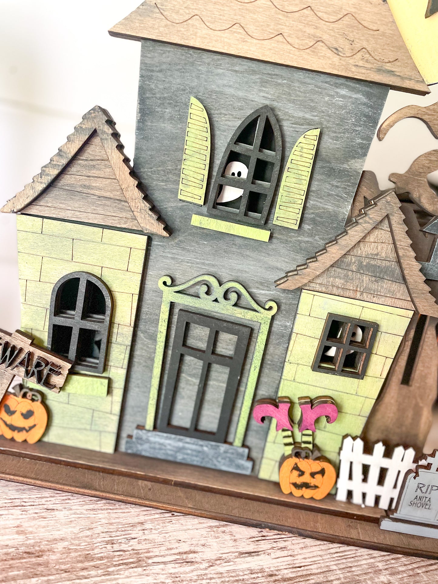 Haunted House DIY Kit