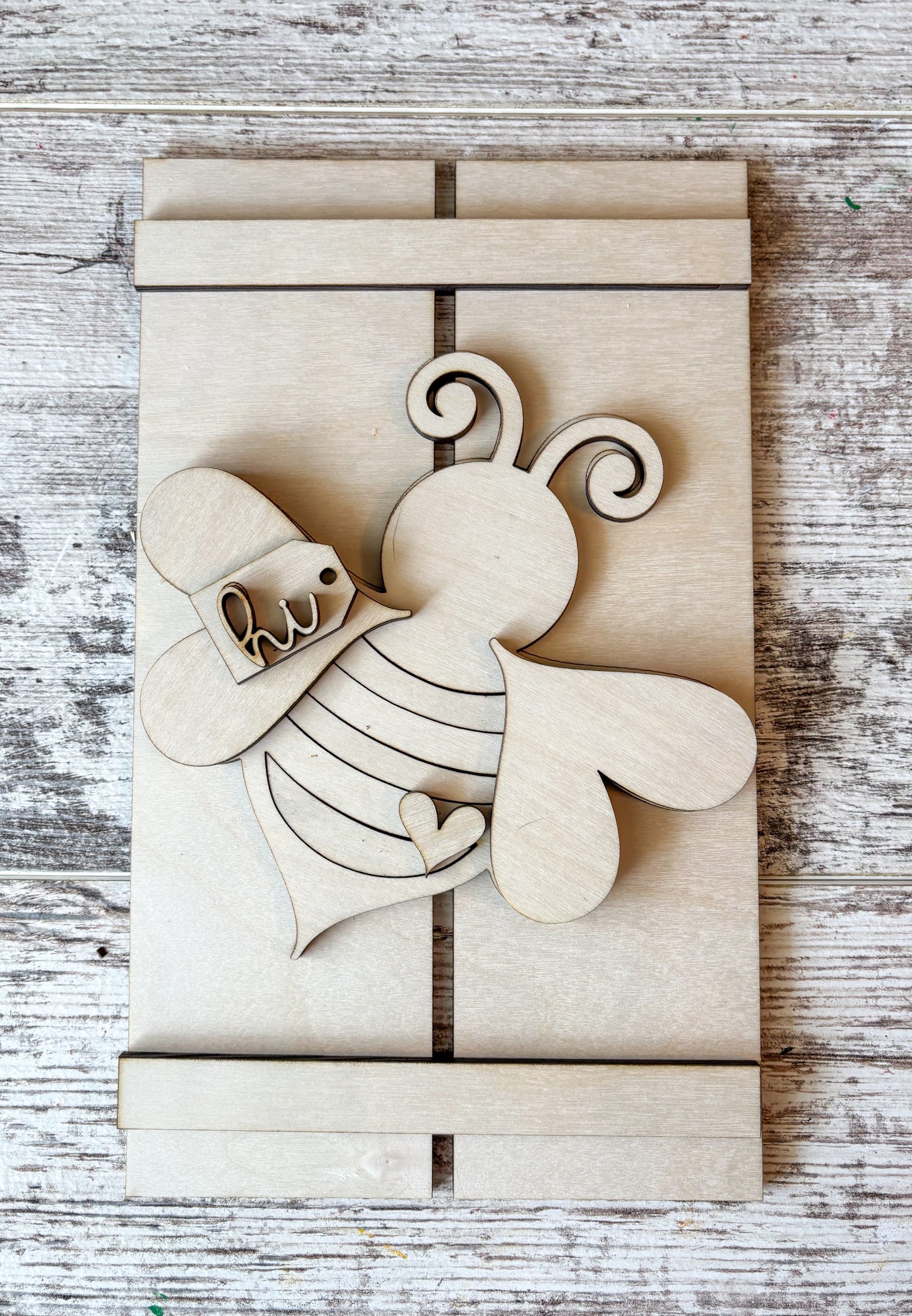 Bee Pallet Signs