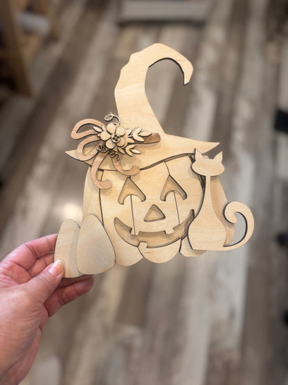 Pumpkin Shelf Sitter