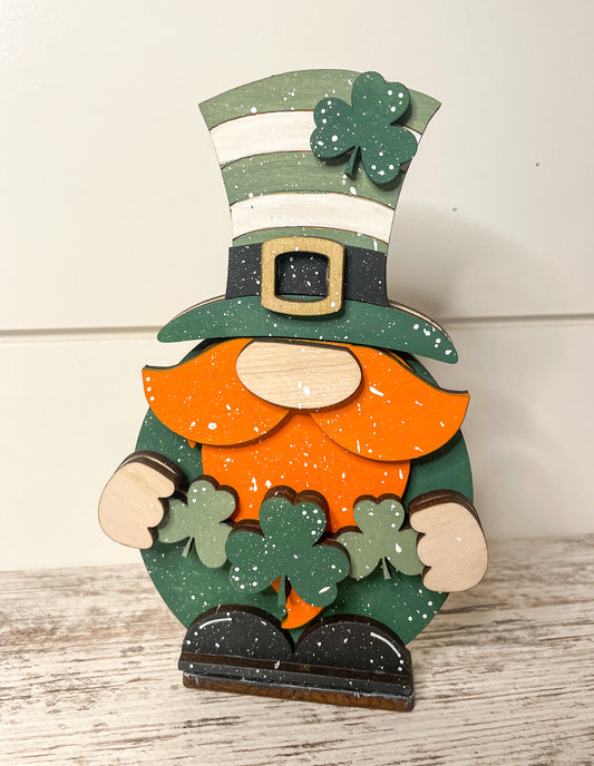 St. Patrick’s DIY Gnome Shelf Sitter
