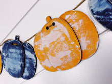 Load image into Gallery viewer, Wood Pumpkin Banner Kit
