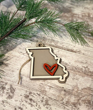 Load image into Gallery viewer, Missouri and St Louis Ornaments
