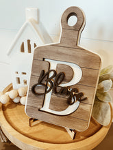 Load image into Gallery viewer, Mini Personalized Cutting Board

