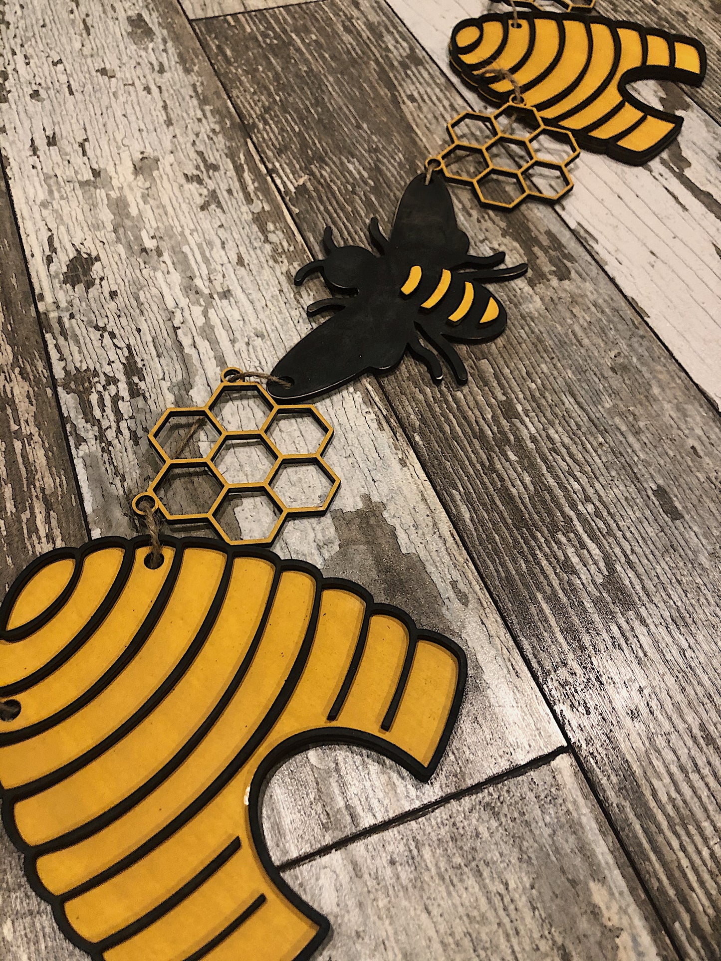 Bee DIY Banner Kit